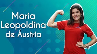 Professora ao lado do texto"Maria Leopoldina de Áustria".