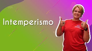 "Intemperismo" escrito sobre fundo verde ao lado da imagem da professora
