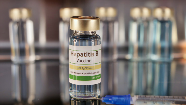 Vacina contra hepatite B.