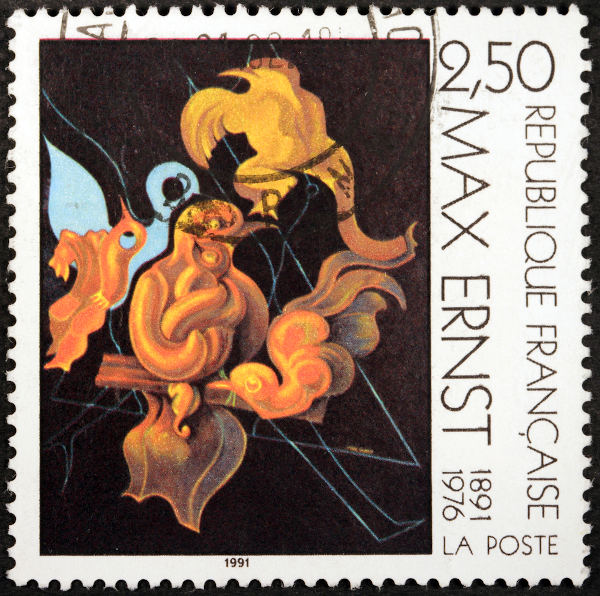 Esse selo de 1991, em comemoração ao centenário de Marx Ernst, reproduz sua pintura After us motherhood (1927). |1|