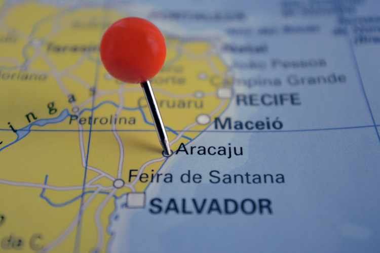 Parte de mapa mostra localização de Aracaju.