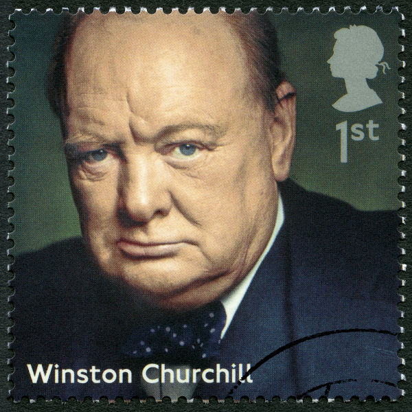 Selo impresso no Reino Unido mostra Winston Churchill.