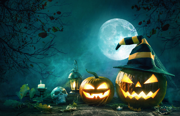 Representação de abóboras como lanternas, um dos símbolos do Halloween (Dia das Bruxas).