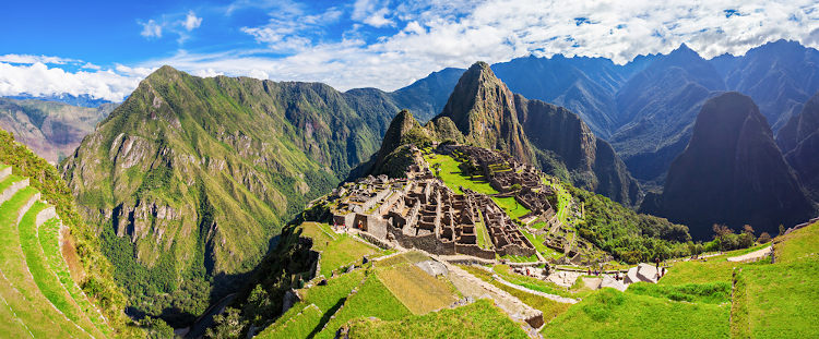Machu Picchu, no Peru, no alto da cordilheira dos Andes.