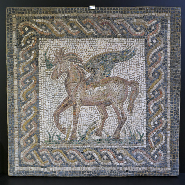 Mosaico romano, formando a imagem do Pégaso, produzido na época do Império Romano.