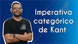 Professor ao lado do escrito "Imperativo categórico de Kant".