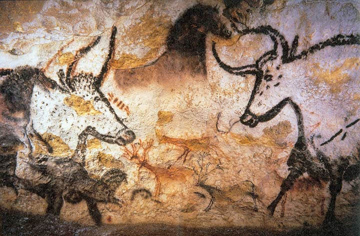 Pintura rupestre em Lascaux, na França, um exemplo de arte desenvolvida na Pré-História.