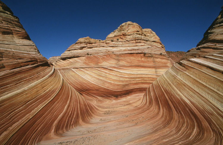 Cânion Paria-Vermilion Cliffs Wilderness, um exemplo de bacia sedimentar, uma das estruturas geológicas.