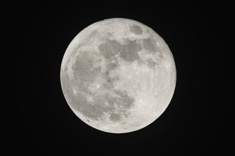 Lua cheia, uma das fases da Lua.