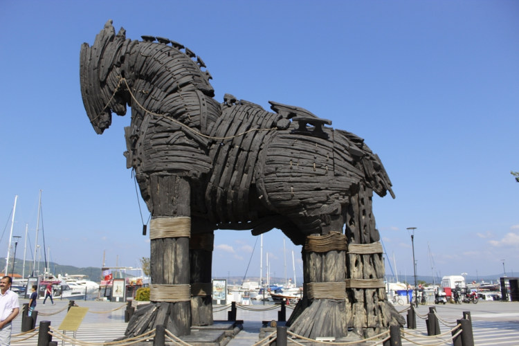 Representação do Cavalo de Troia na Turquia.