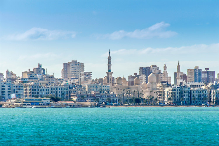 Vista de Alexandria, no Egito, país que integra a África Branca ou África do Norte.