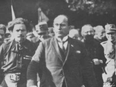 Mussolini liderou a Marcha sobre Roma.