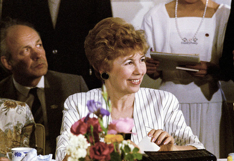 Raisa Gorbachev, esposa de Mikhail Gorbachev.