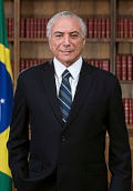 Retrato de Michel Temer em lista de presidentes do Brasil.