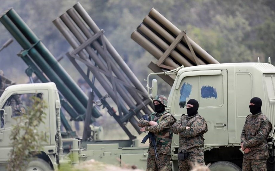 Combatentes do Hezbollah durante treinamento para a Guerra entre Líbano e Israel.