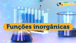 Título "Funções inorgânicas" escrito sobre fundo de beckers, tubos de ensaio e outras vidrarias de laboratório.