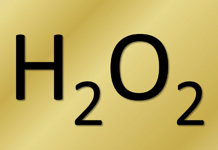 O peróxido de hidrogênio é formado em qualquer reação com peróxidos