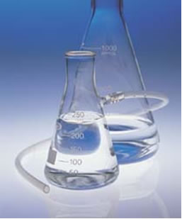 Os compostos do grupo dos álcoois podem ser obtidos por meio de reações de  hidratação de alcenos