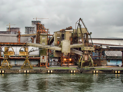 Imagem do porto marítimo de Santos, São Paulo